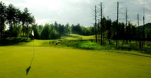 Lake Winnipesaukee Golf Club • Kingdom Magazine Lake Winnipesaukee Golf Club • Kingdom Magazine