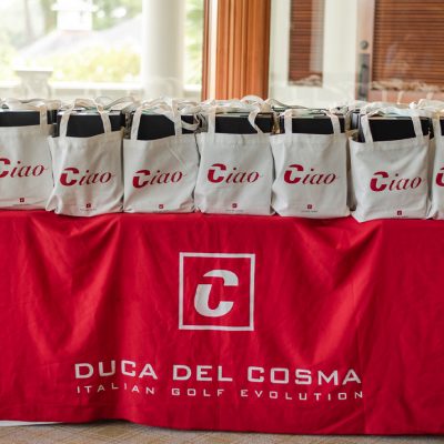 Special gifts from the Italian golf shoe brand Duca del Cosma